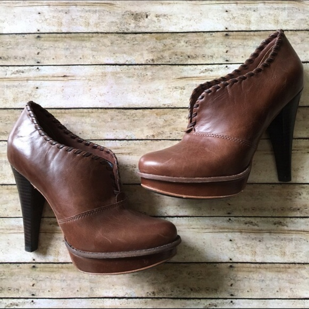 UGG Chestnut Leather Platform High Heel Ankle Boots